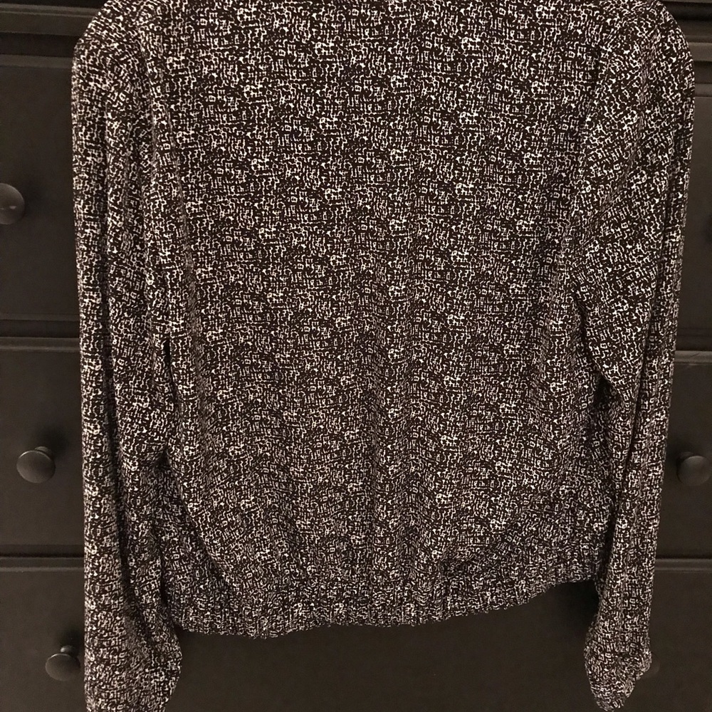 Lightweight Express Jacket - Picture 2 of 3